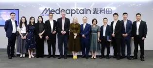 A photo of the ZJE delegation in Shenzhen