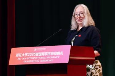 A photo of Prof Sue Welburn OBE speaking at the supervisor award event.