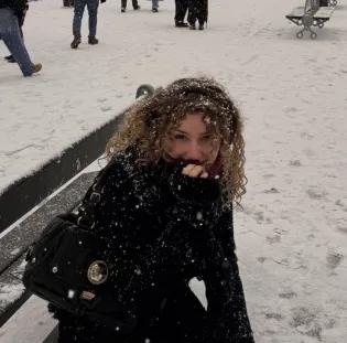 Profile picture of Lucy Lambard  