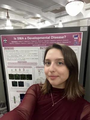 An image of Federica Genovese in front of her winning poster